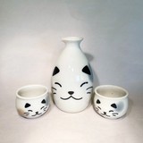 Sake Set - White Calico Cat 1:2
